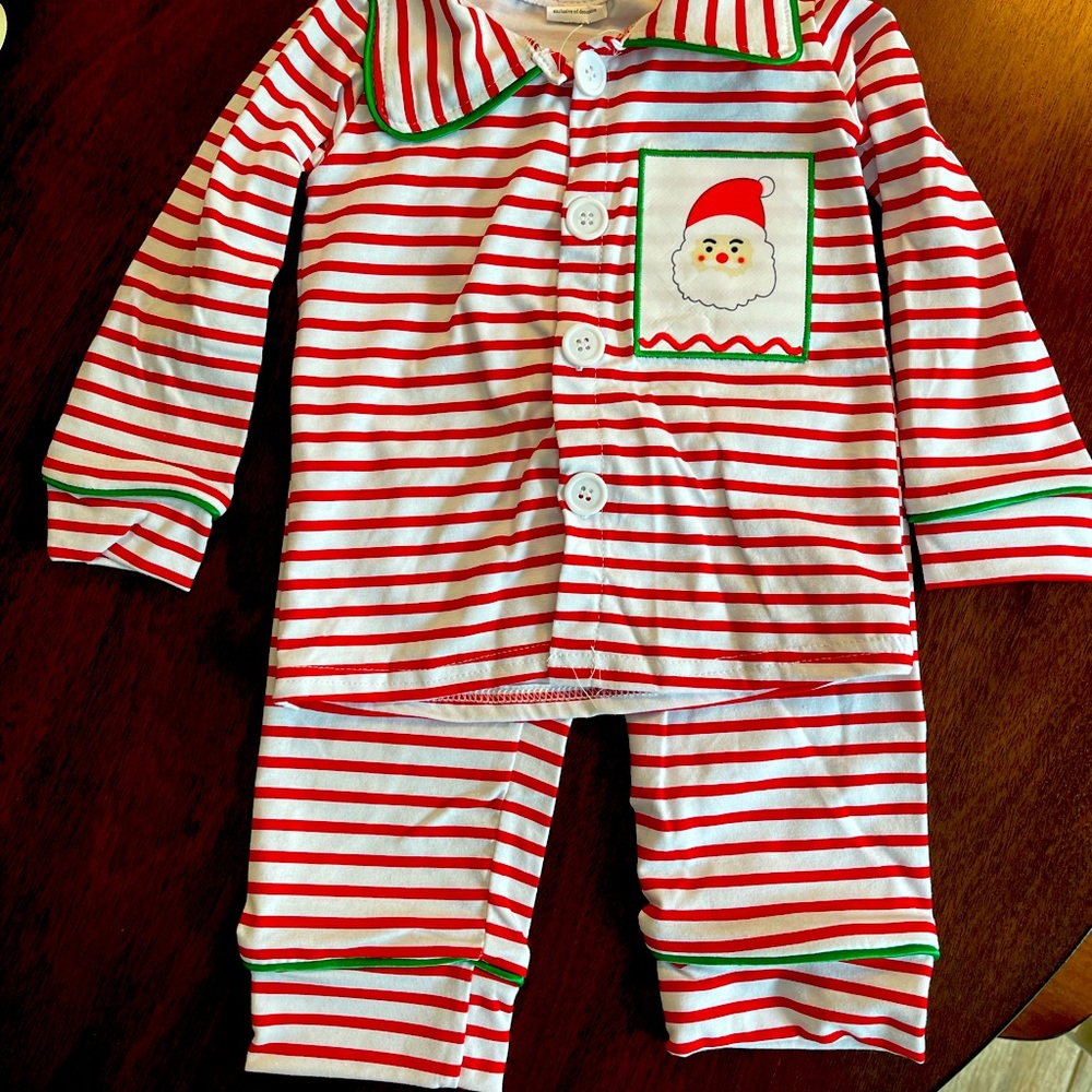Toddler boys Christmas pajamas. Never worn. $15